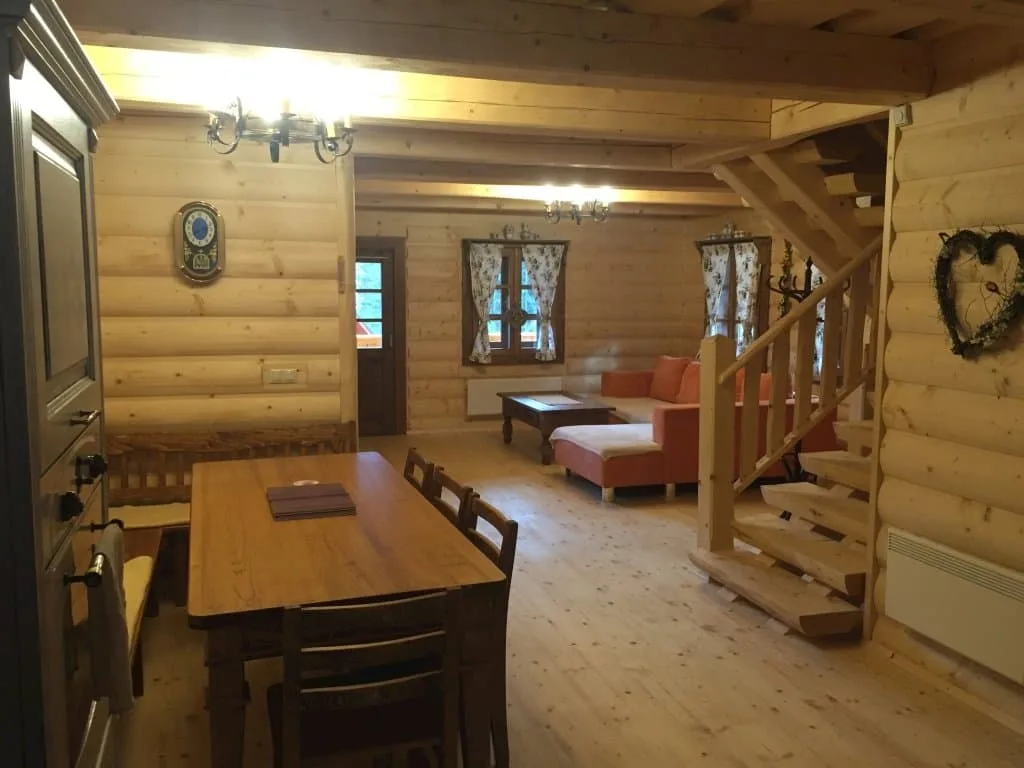 Drevenica Vanesa — Foto 6