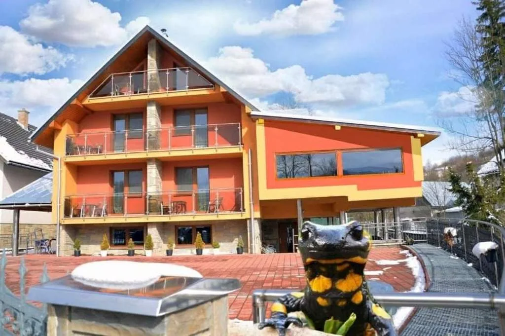 Penzión Salamander — PENSION in Terchová