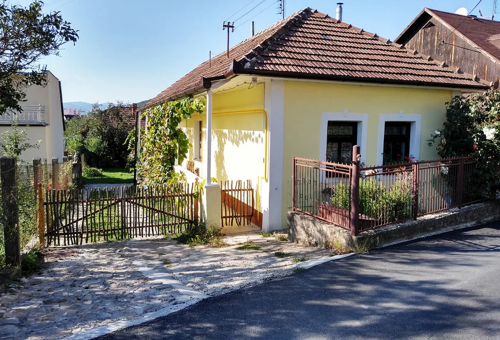Chalúpka Pod Horou — CHALET in Trenčín