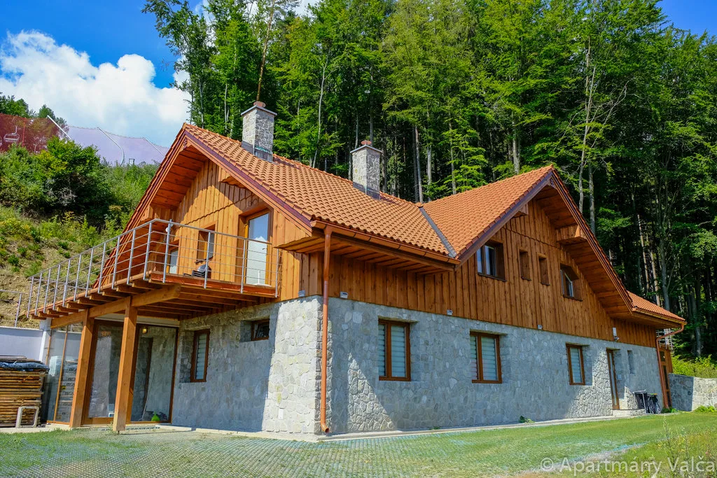 Apartmány Valča — APARTMENT in Valča