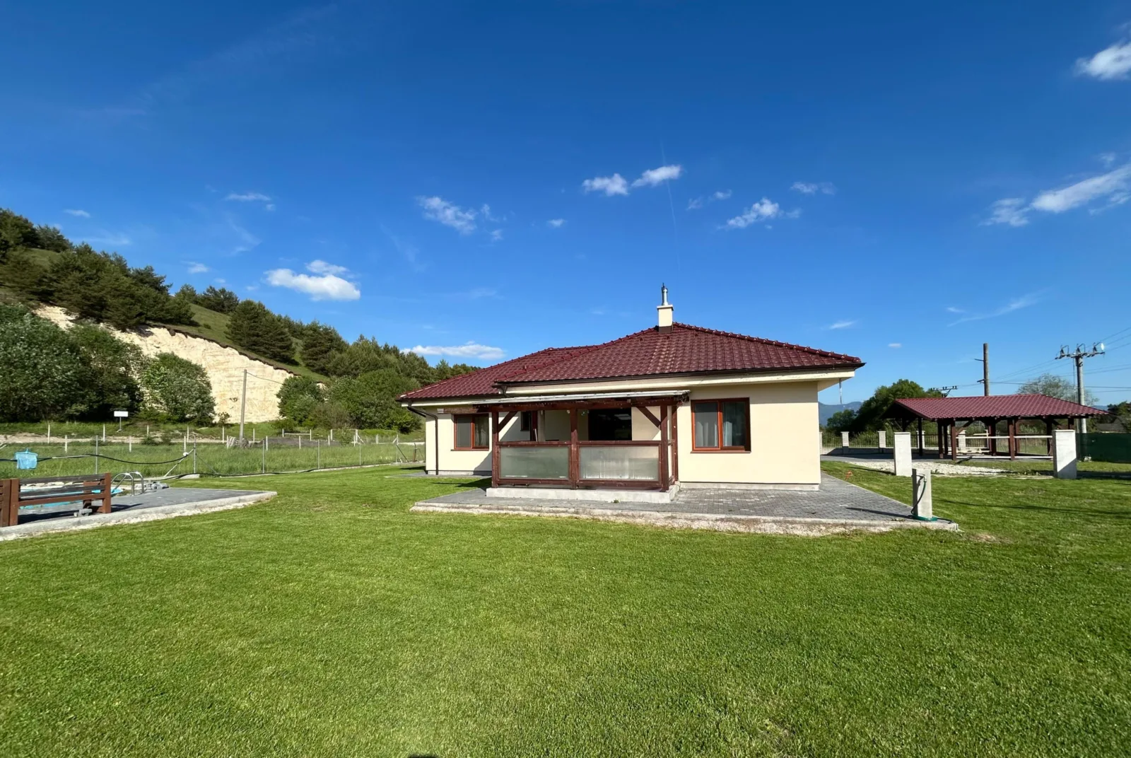Bungalov pod horou — photo 3
