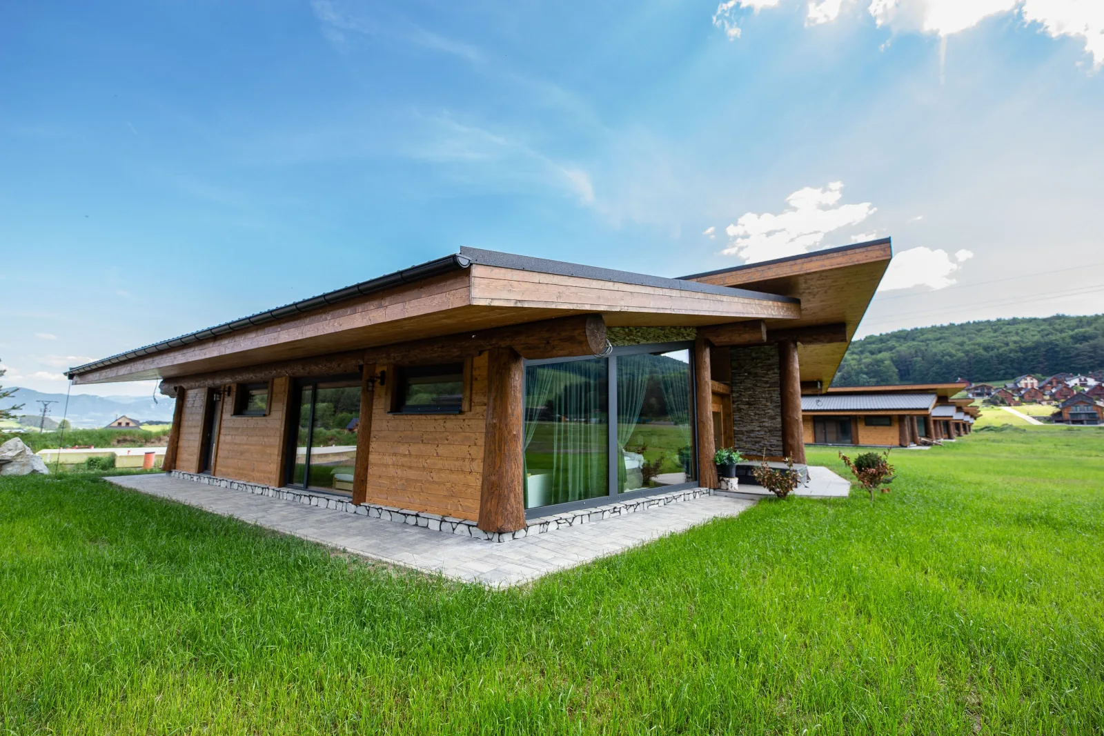 Chalets Valča — CHALUPA v obci Valča