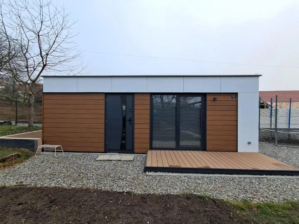 Tajný house — CHATA v obci Valča