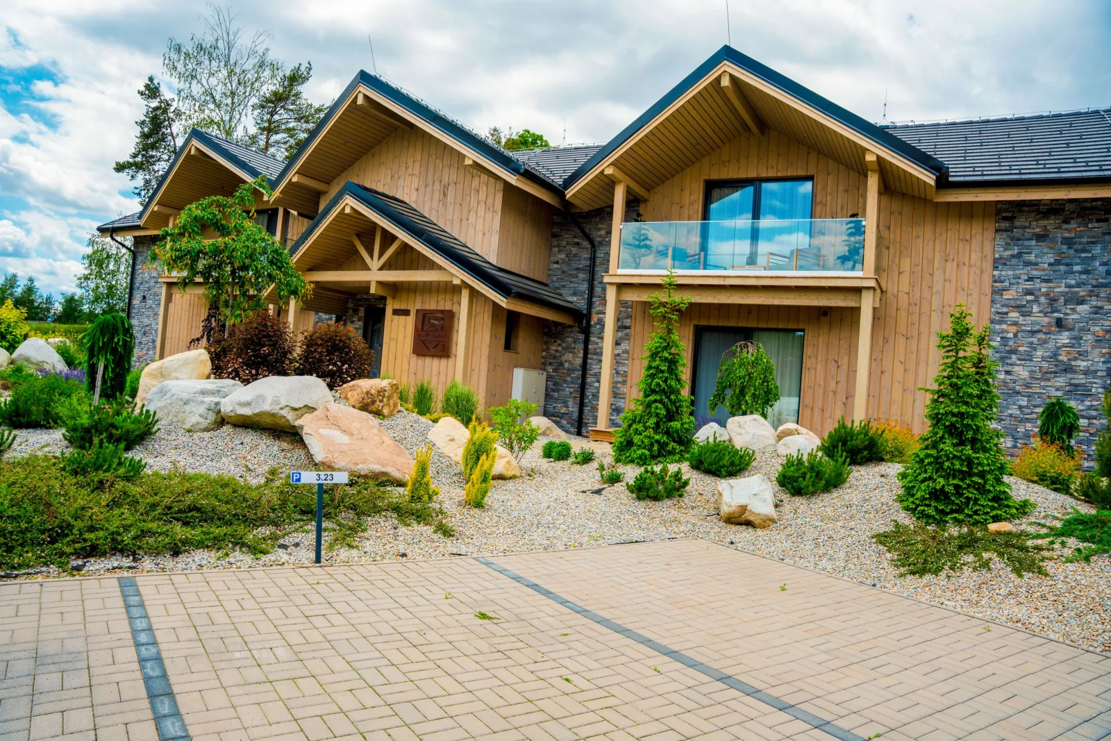 VELVET Black Stork Wellness Apartment — APARTAMENT w Veľká Lomnica