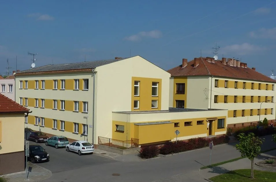 Domov mládeže Břeclav — HÜTTE in Břeclav