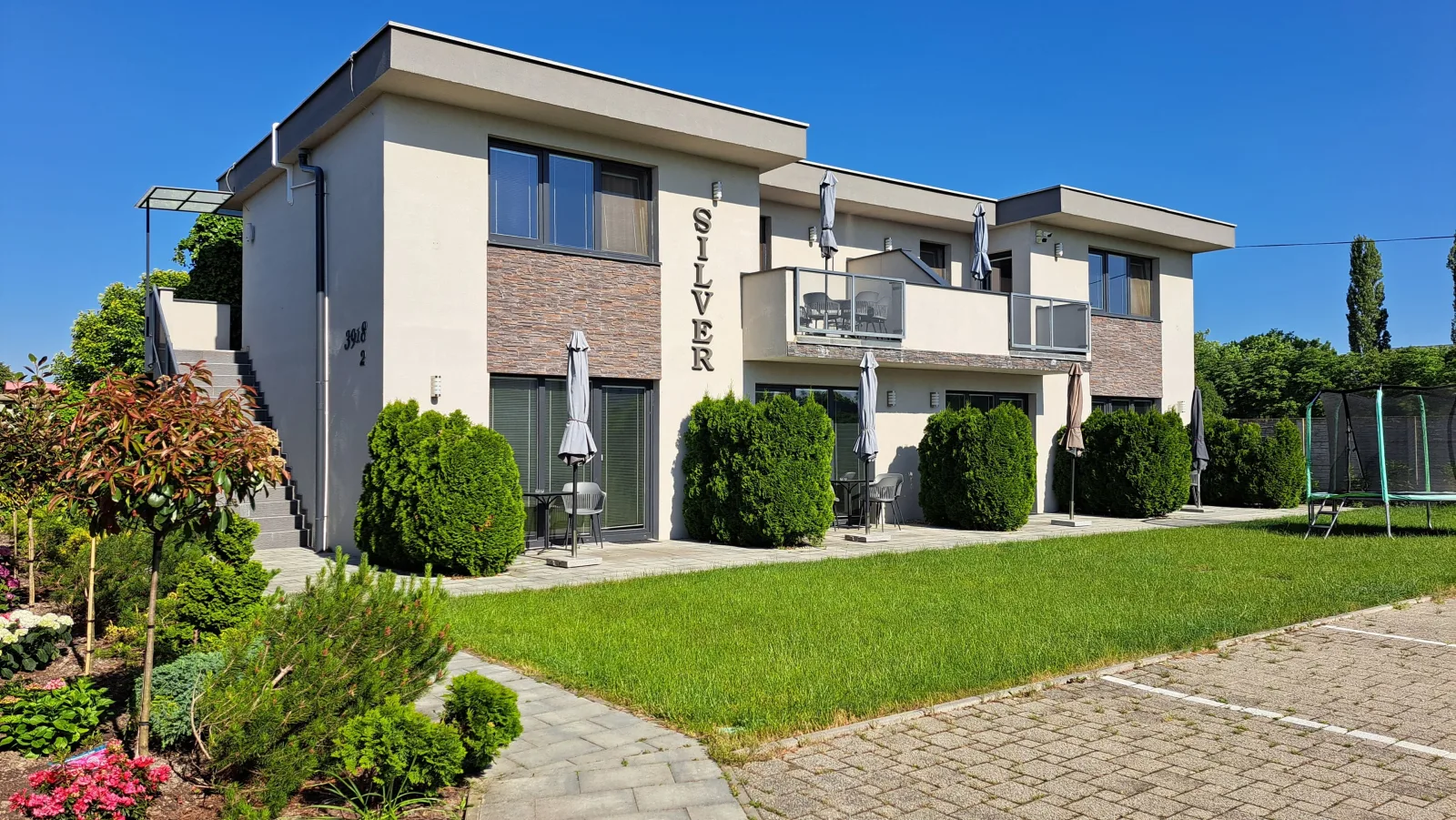 Apartmánový dom Silver — APARTMENT in Veľký Meder