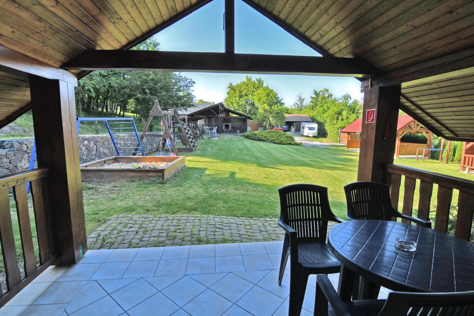 Penzión Hôrka — Foto 2