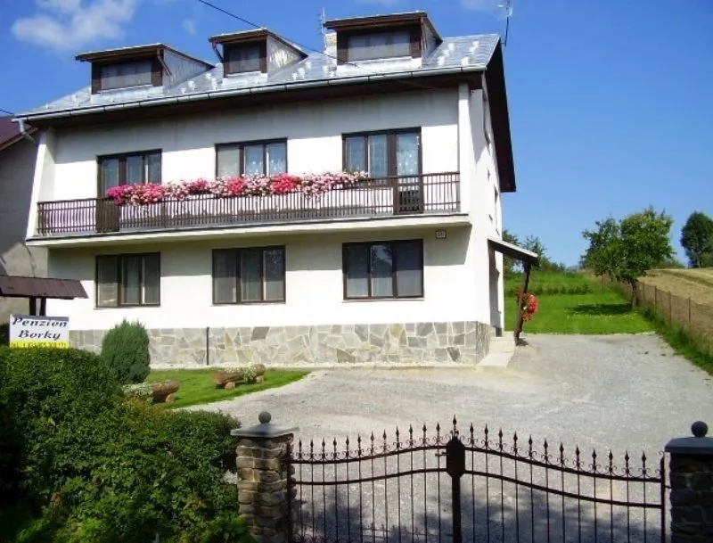 Penzión Borky — PENSION in Vitanová