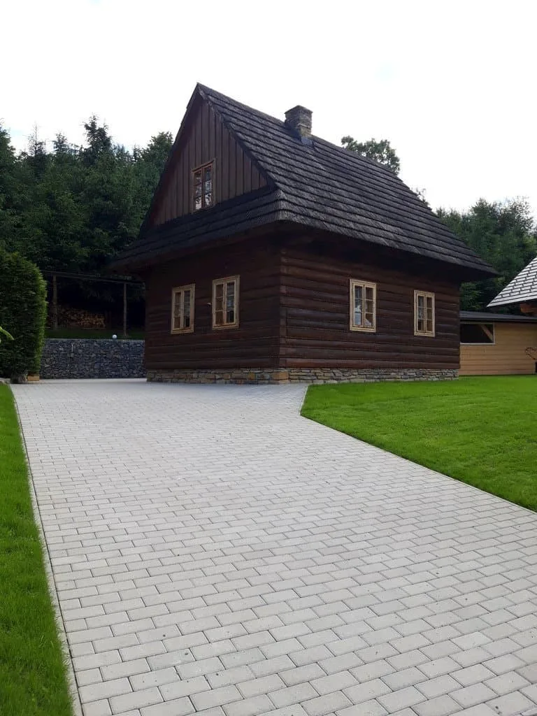 Štýlové zruby Vlachy — zdjęcie 3
