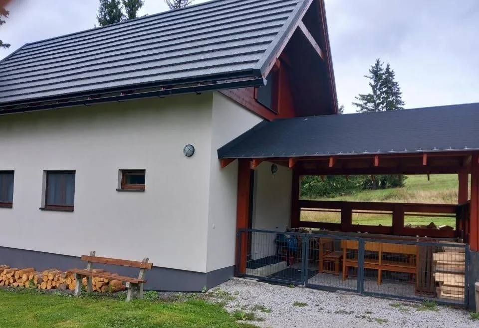 Chata pod Kriváňom — DOMEK w Východná