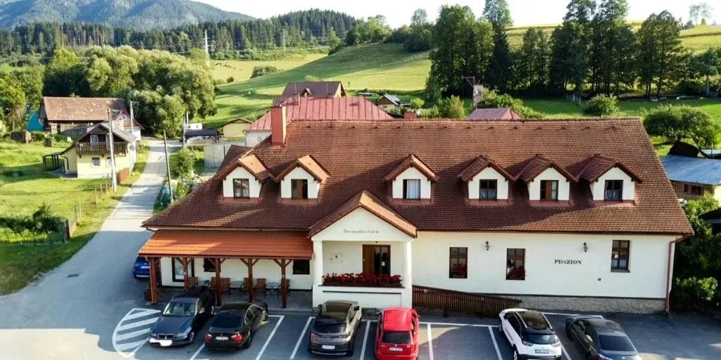 Penzión Zemianska kúria — PENSJONAT w Vyšný Kubín