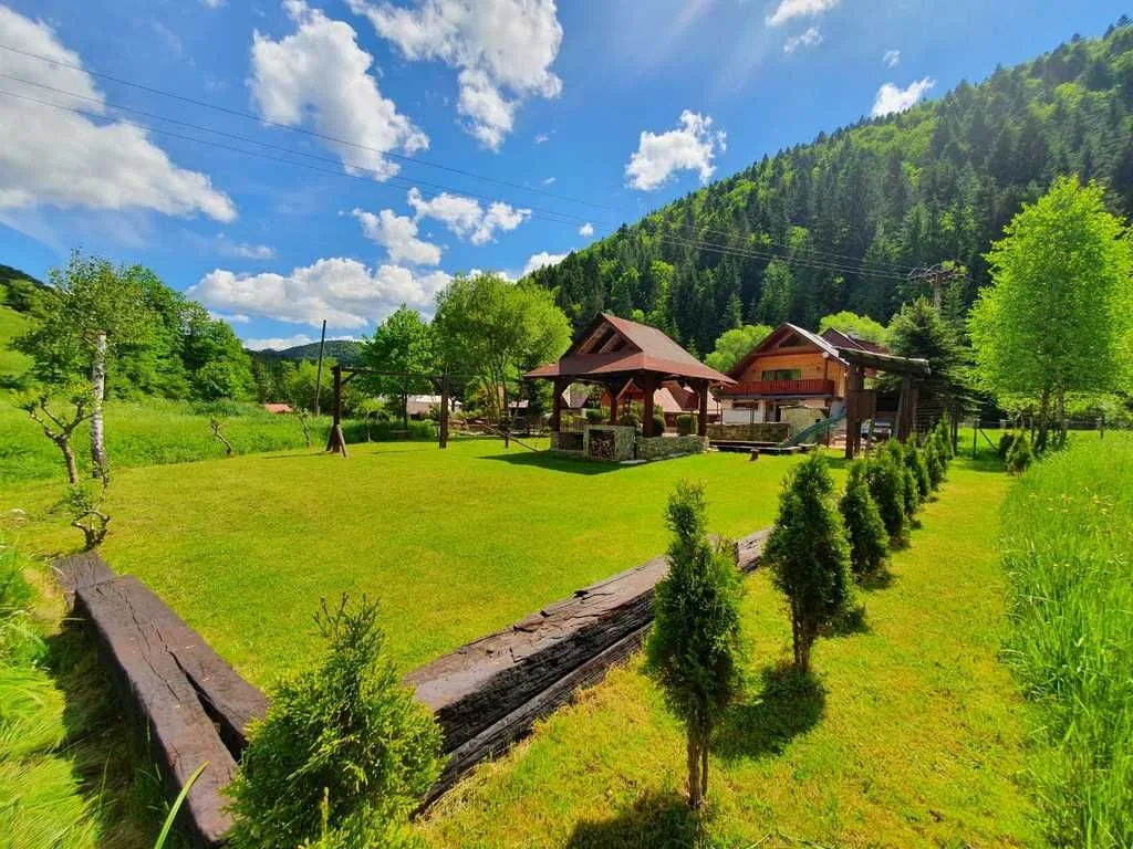 Zázrivský dvor - Chata Magura