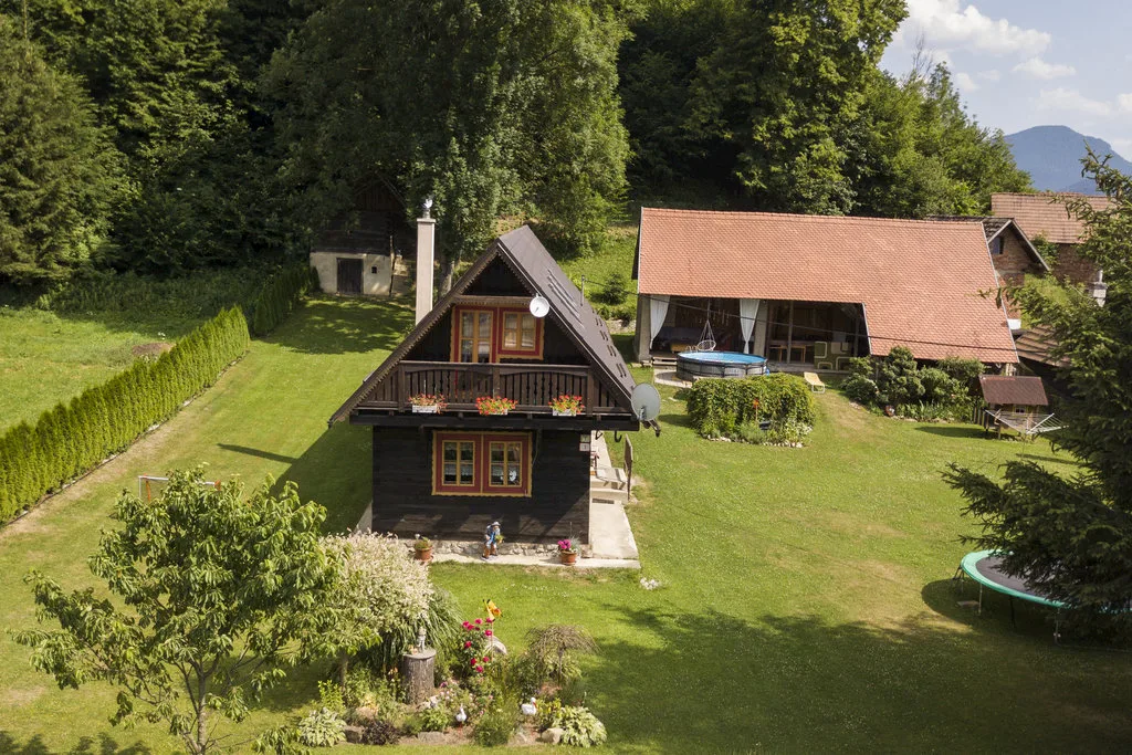 Chalúpka Barunka — CHATA w Žaškov