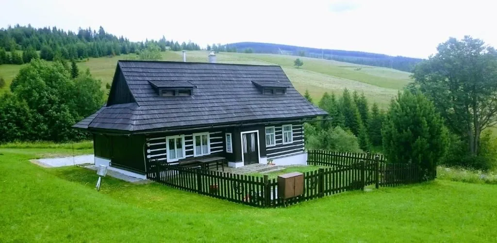 Drevenica Goralský Dvor — FAHÁZ (RÖNK) itt: Ždiar
