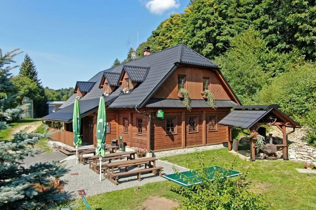 Roubenka pod strání — COTTAGE in Písařov