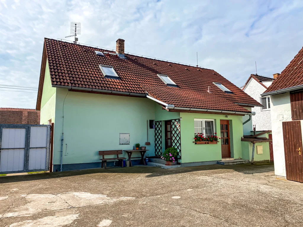 Ubytování u Hašků — PENZION v obci Čejkovice