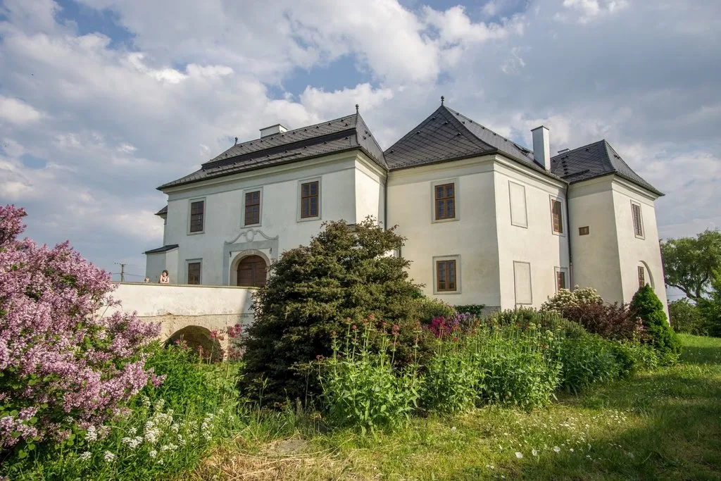 Penzion U Zámku Pluhův Žďár — GUESTHOUSE in Pluhův Žďár