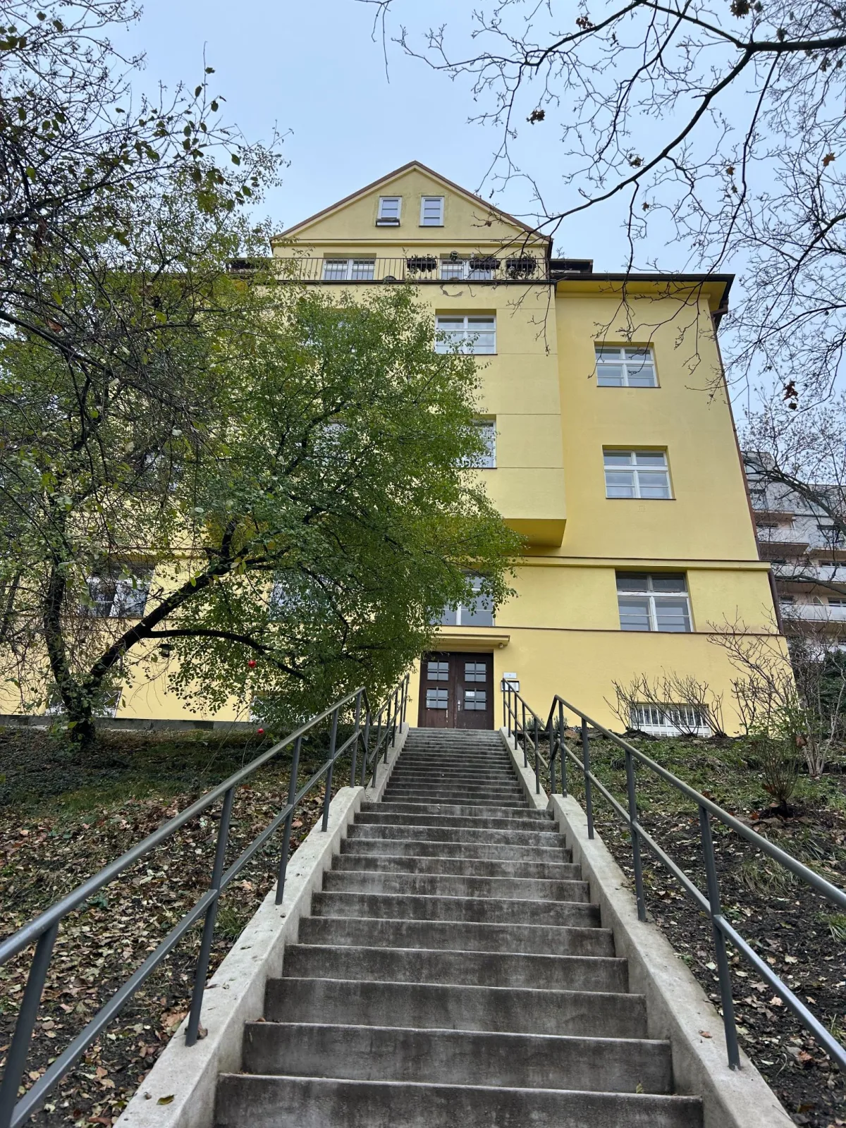 Backpackers paradise flat — APARTMÁN v obci Vinohrady