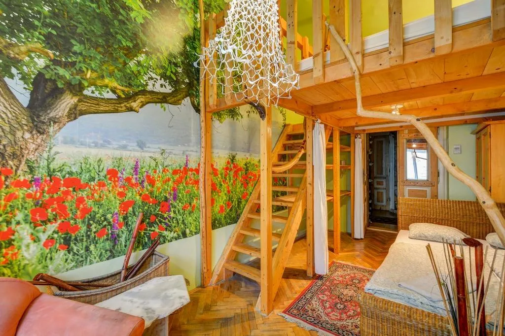 ARTHARMONY Pension & Hostel — PENZION v obci Praha