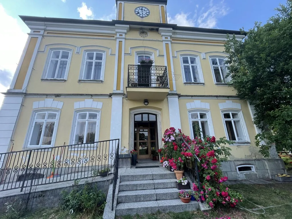 Stará Radnice Prameny 23 — APARTMENT in Prameny
