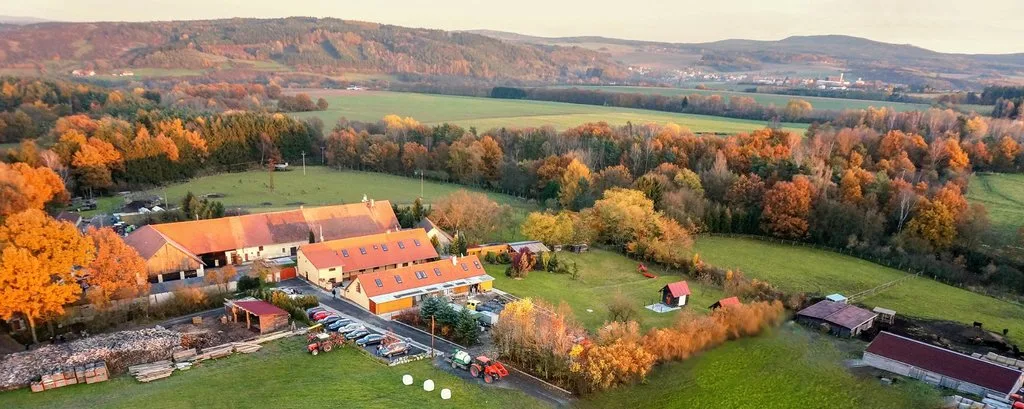 Penzion Farma Dvorec — PENZIÓN v obci Radnice