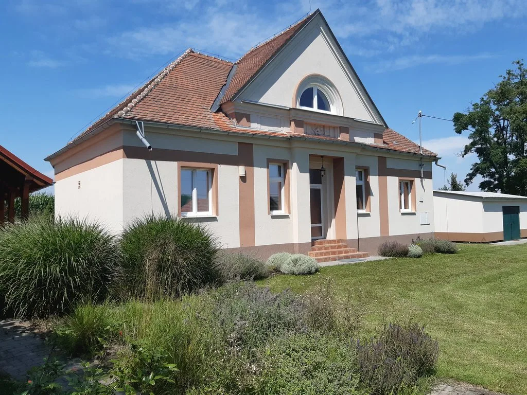 Vila Vlasta Ratíškovice —  v obci Ratíškovice