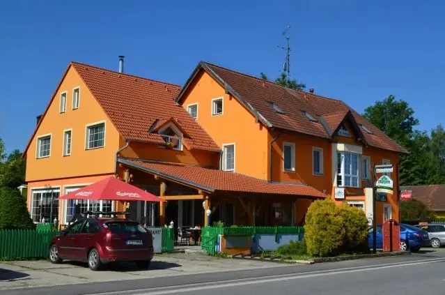 Pension REX — PENZIÓN у Černá v Pošumaví