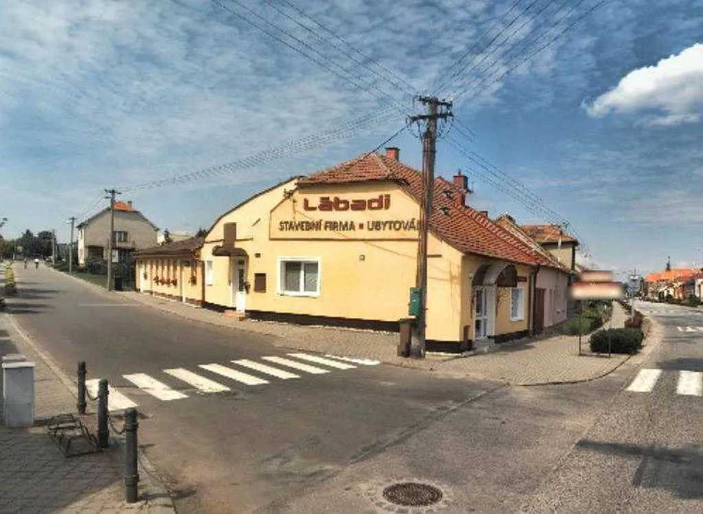 Ubytování Lábadi — APARTMENT in Rohatec
