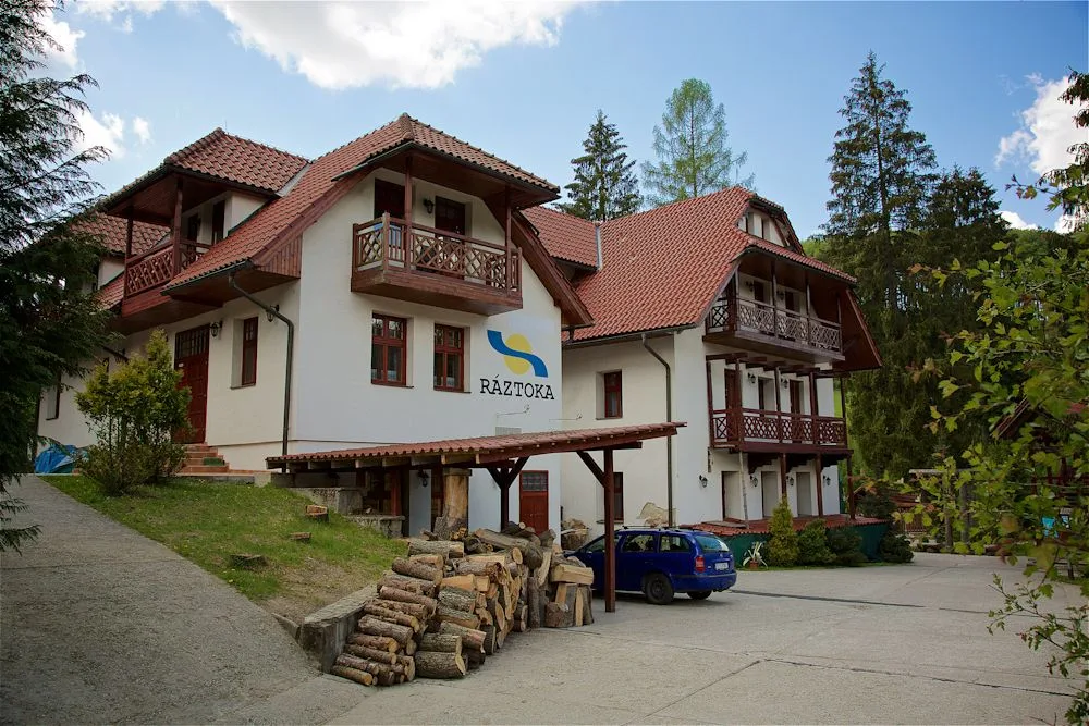 Penzion U Ráztoky — GUESTHOUSE in Rusava