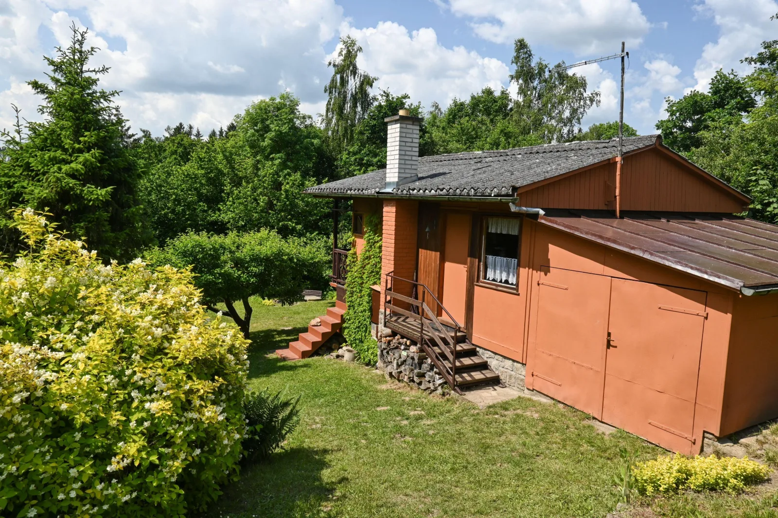 Chata u přehrady — Foto 7