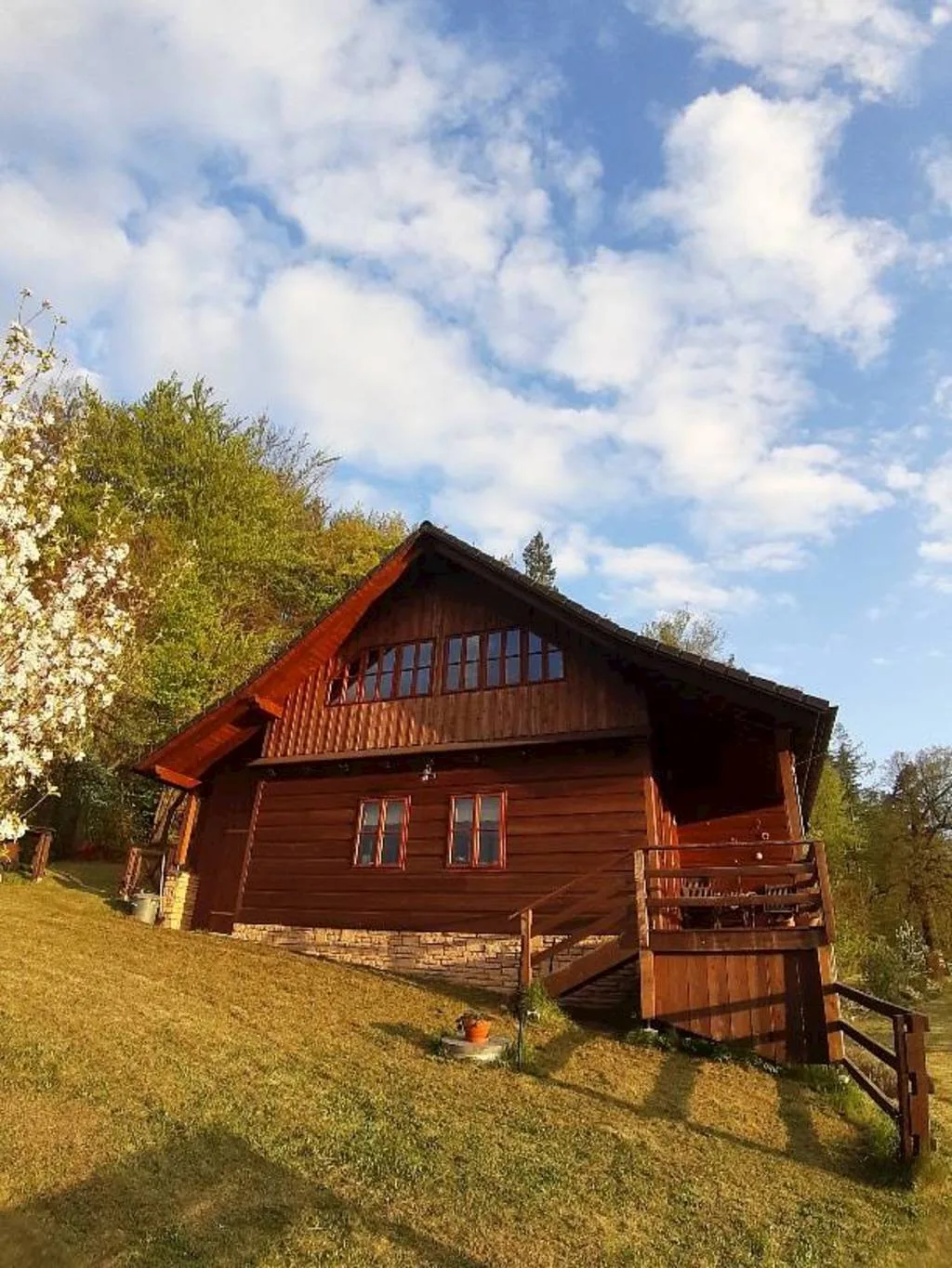 Chalupa u lesa — COTTAGE in Skuteč