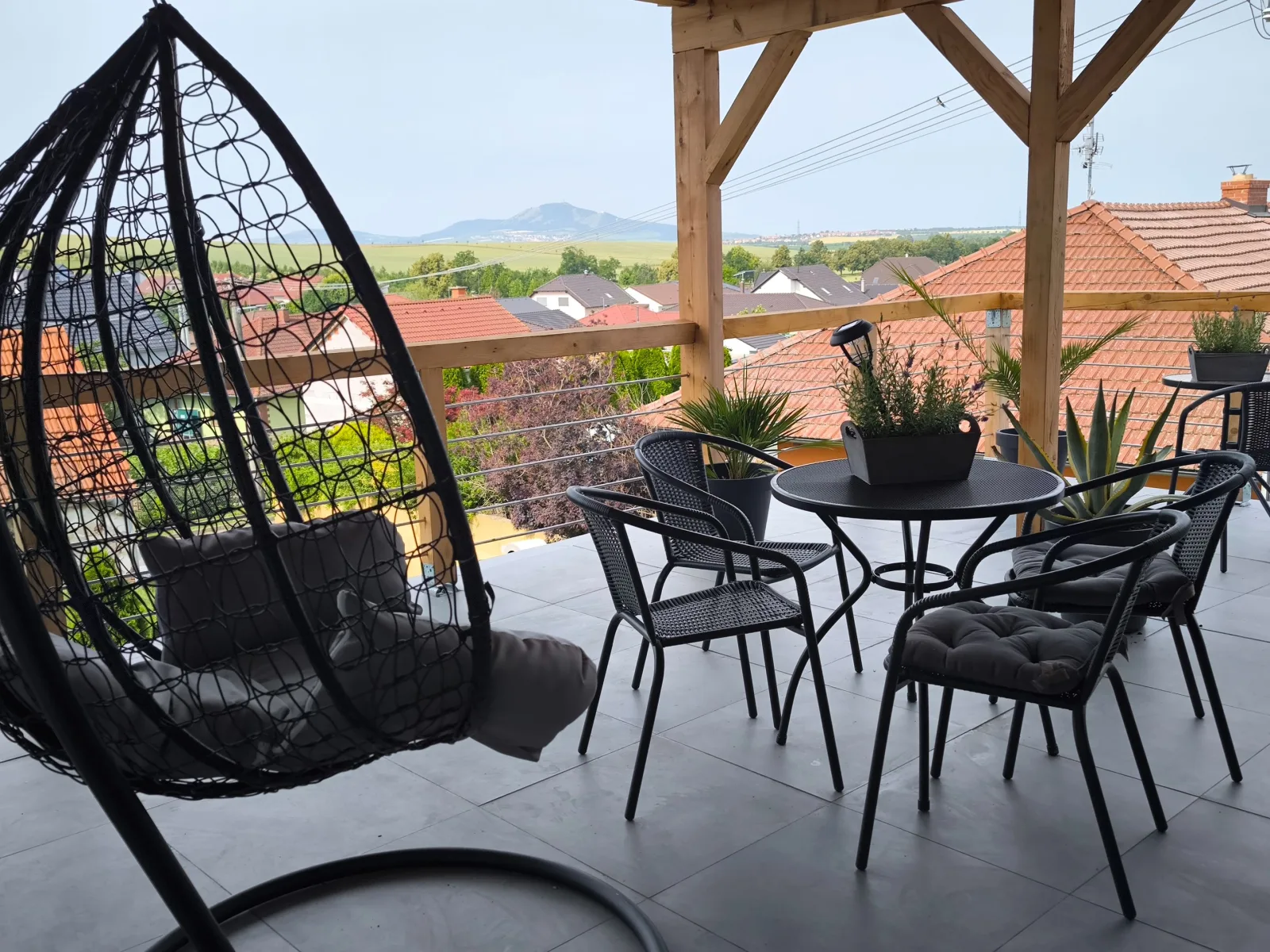 Penzion Levandule a Pálava — GUESTHOUSE in Starovičky