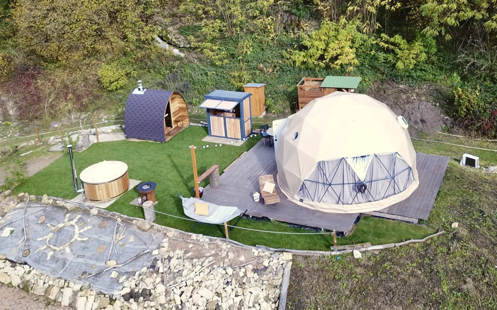 Glamping SunnyMoon — GLAMPING v obci Sudoměř