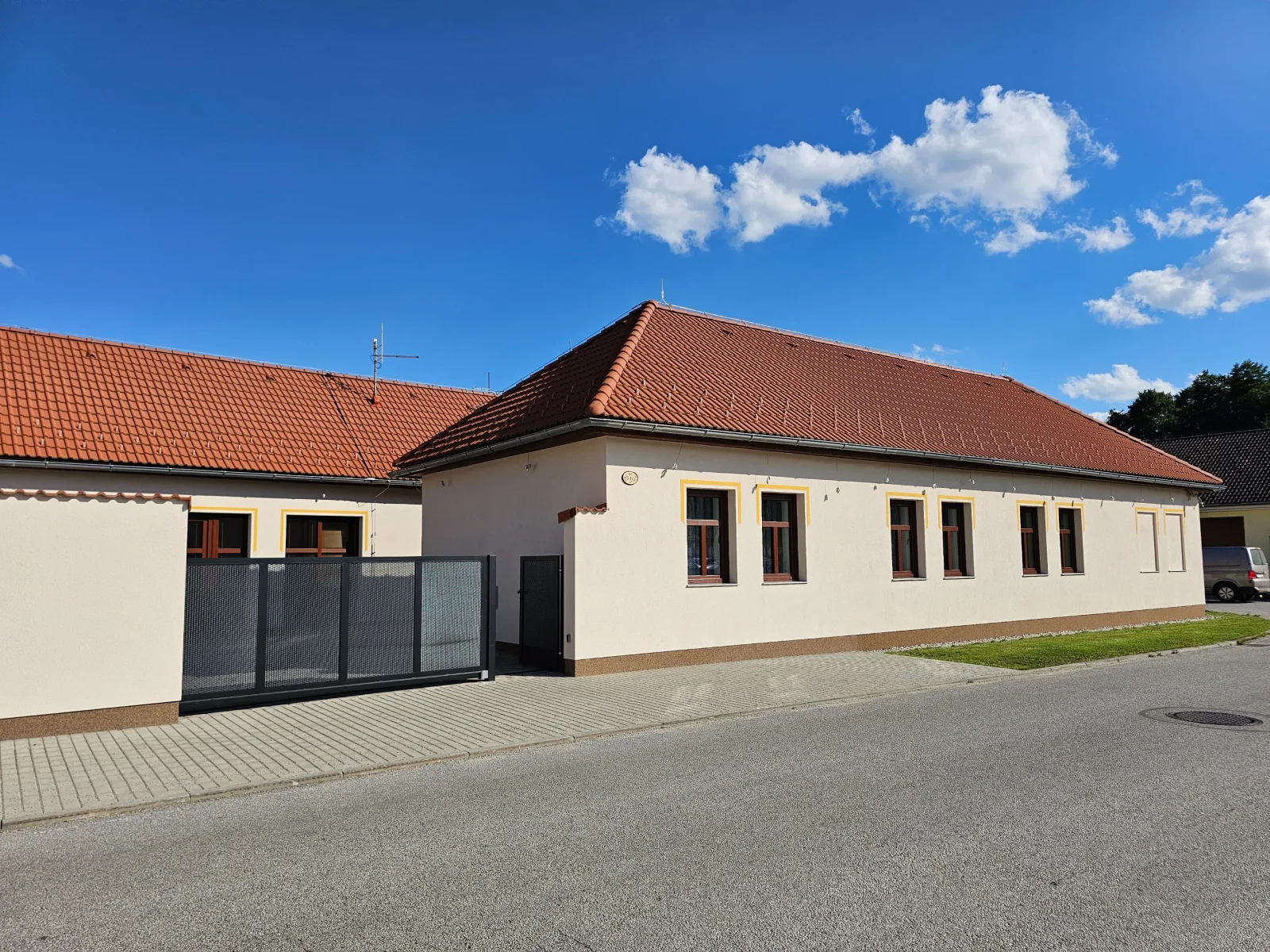 Penzion Na Návsi — PENZION v obci Suchdol nad Lužnicí