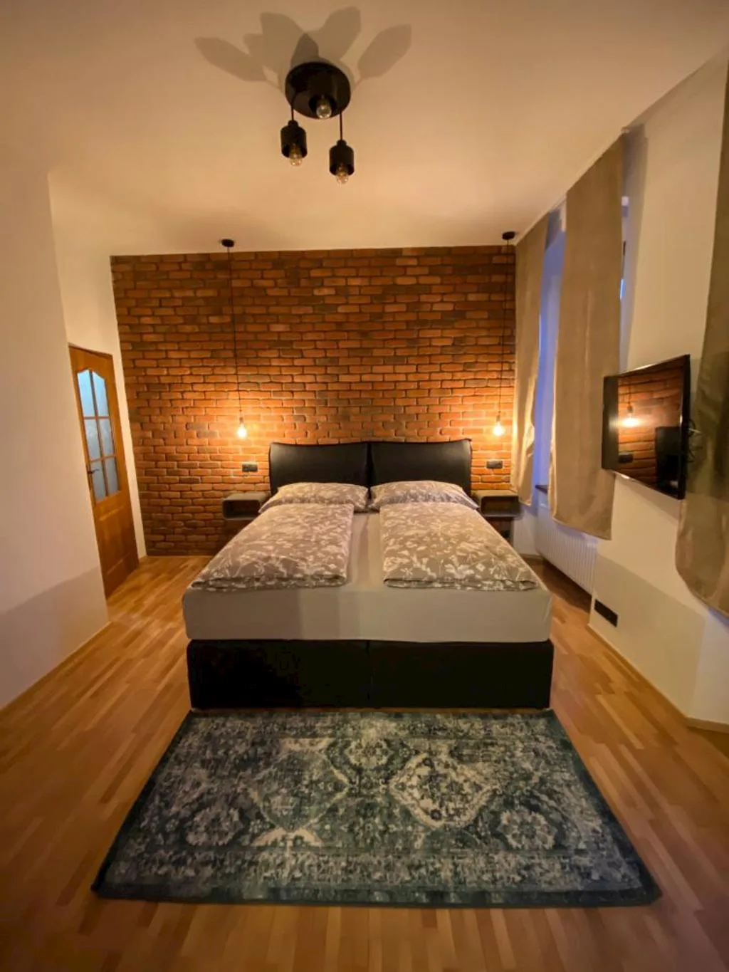 JEZ&SPI Sušice — HOTEL in Sušice