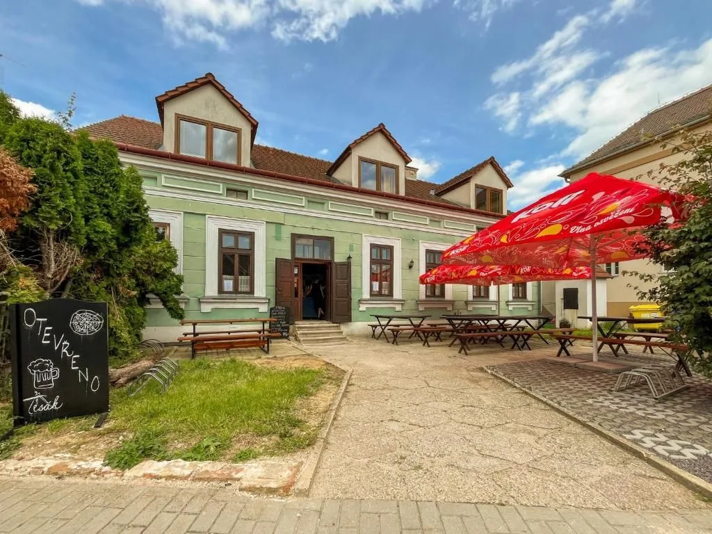 Penzion U Fandy — PENZION v obci Šatov
