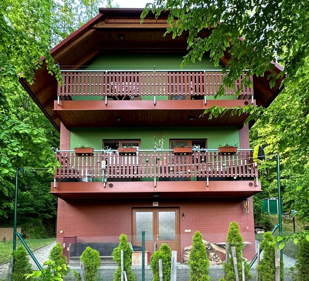 Apartmány Vranov — APARTMÁN v obci Štítary