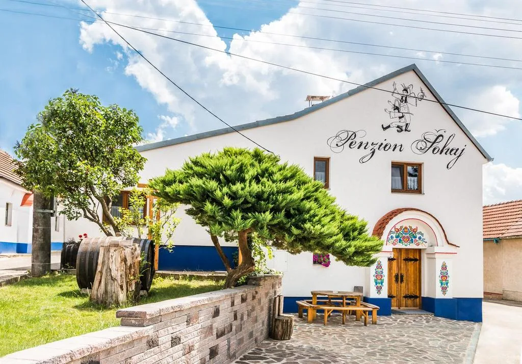 Penzion Šohaj — GUESTHOUSE in Terezín