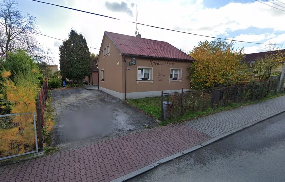 Kavárna Lucie s ubytováním