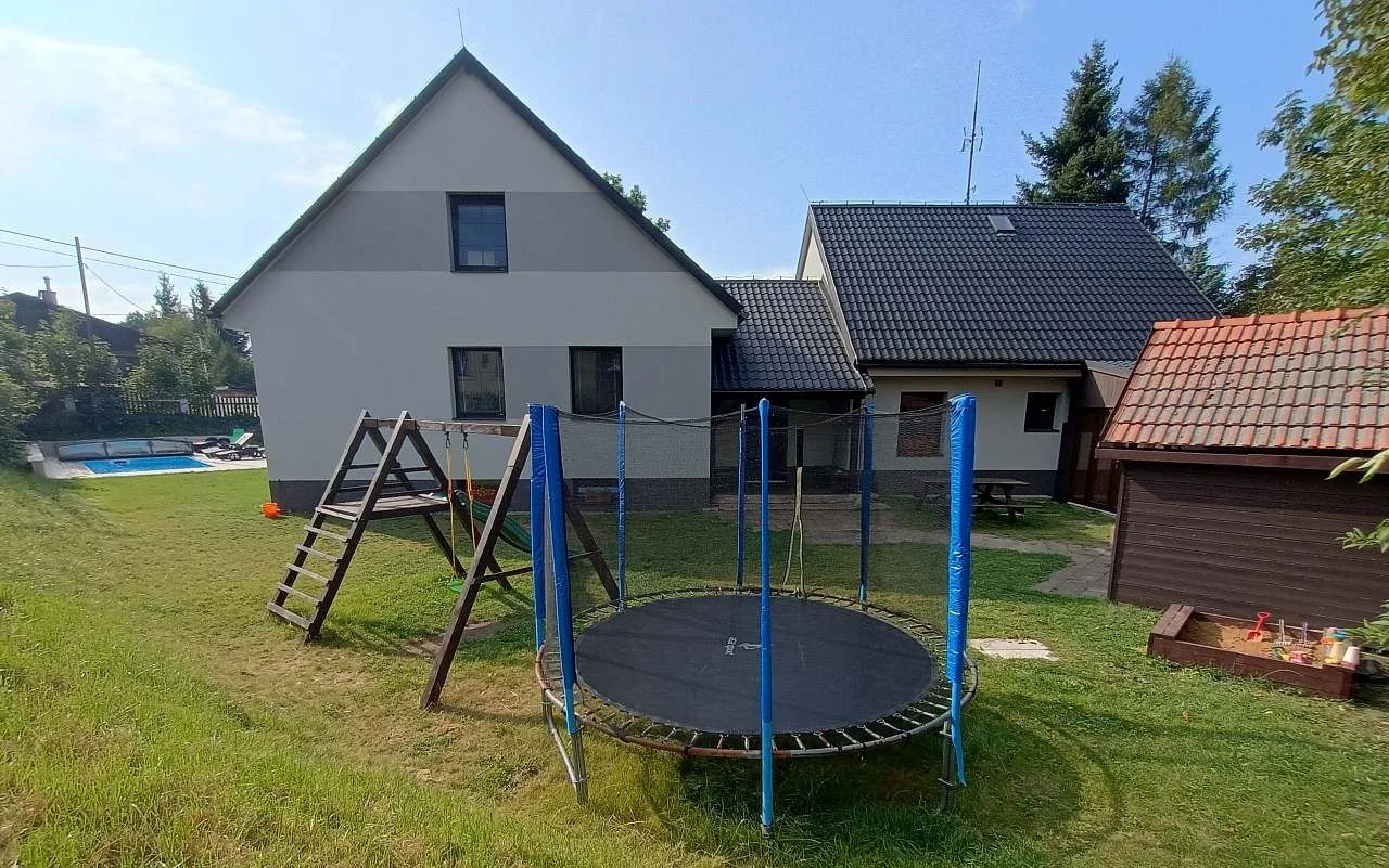 Apartmány Anna s bazénem