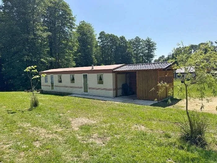 Chata U Rybníka Poseidon — CABIN in Třemešné
