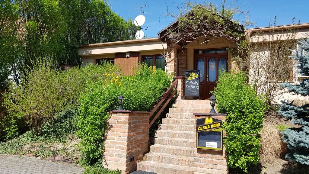 Penzion U Vlků — GUESTHOUSE in Valtice