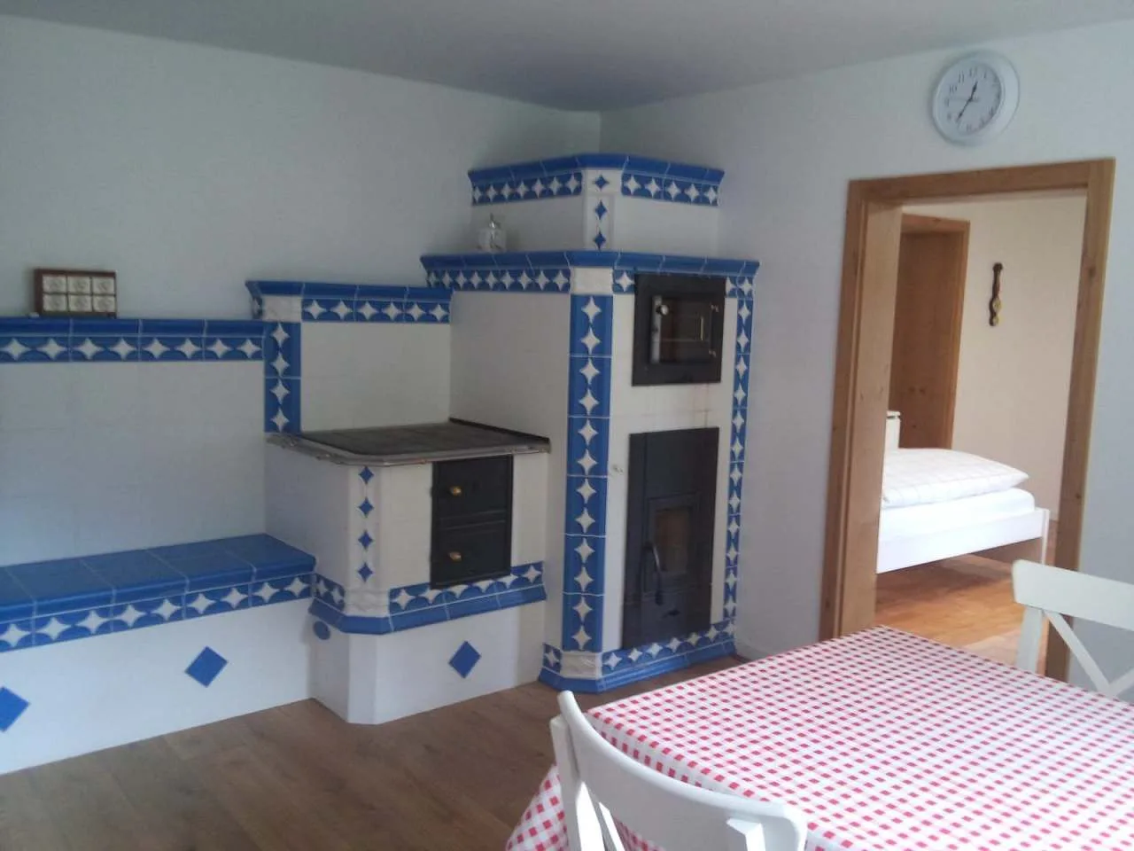 Chalupa U lesa — COTTAGE in Vápenice