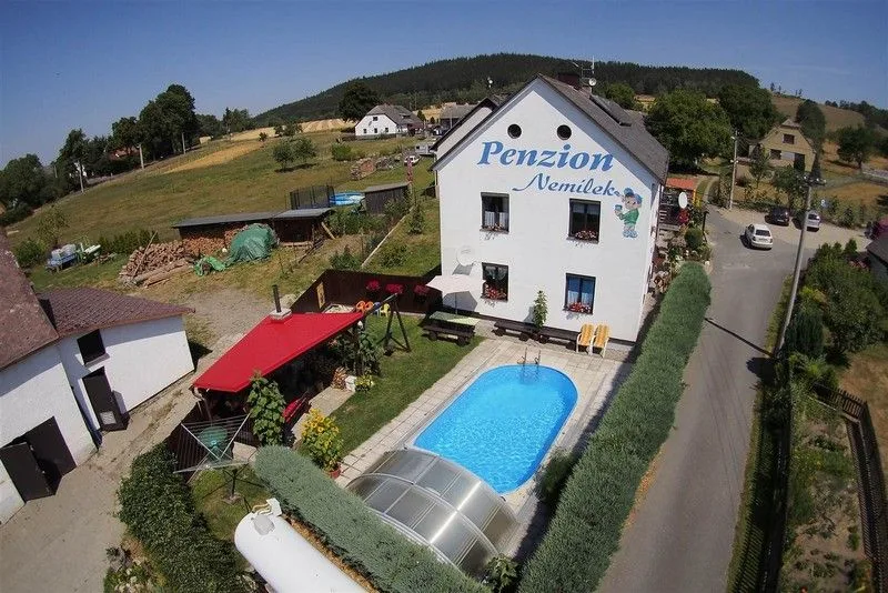 Penzion Nemílek — GUESTHOUSE in Velhartice