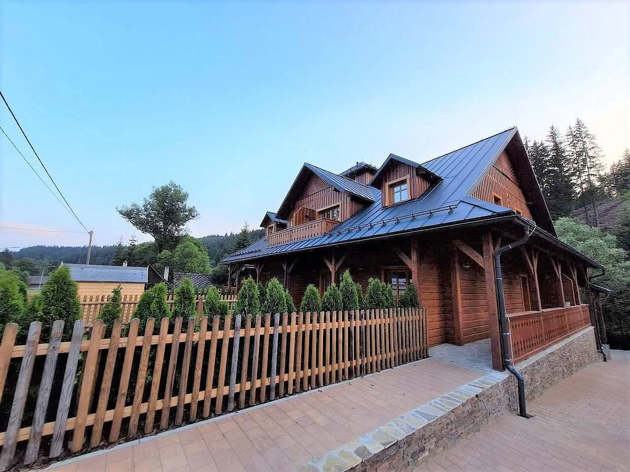Apartmány Jezerné — APARTMENT in Velké Karlovice
