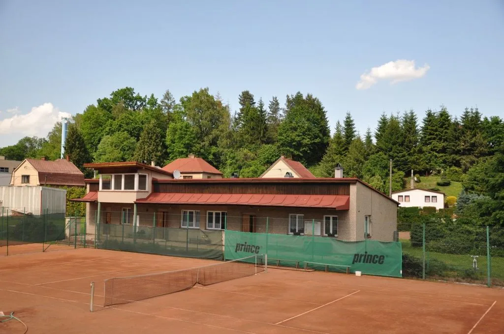 Klubovna Tenis — CABIN in Velké Poříčí