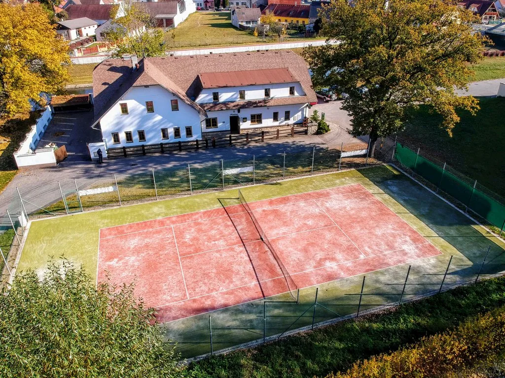Pension na Soutoku — GUESTHOUSE in Veselí nad Lužnicí