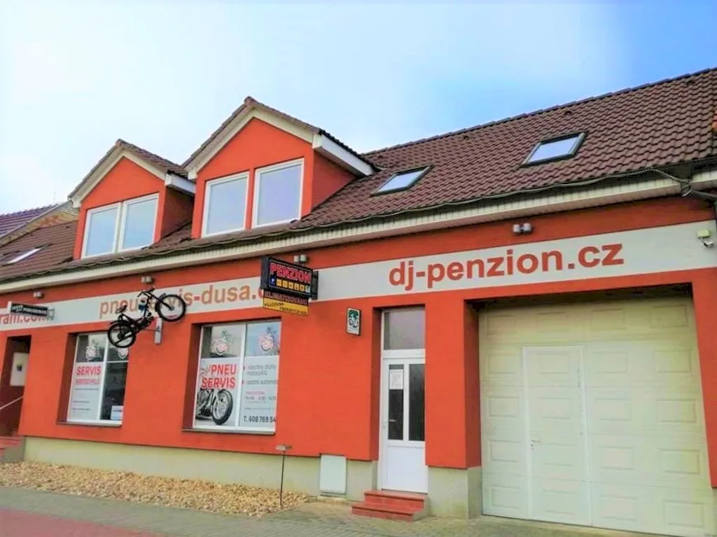 DJ-Penzion — PENSJONAT w Vracov