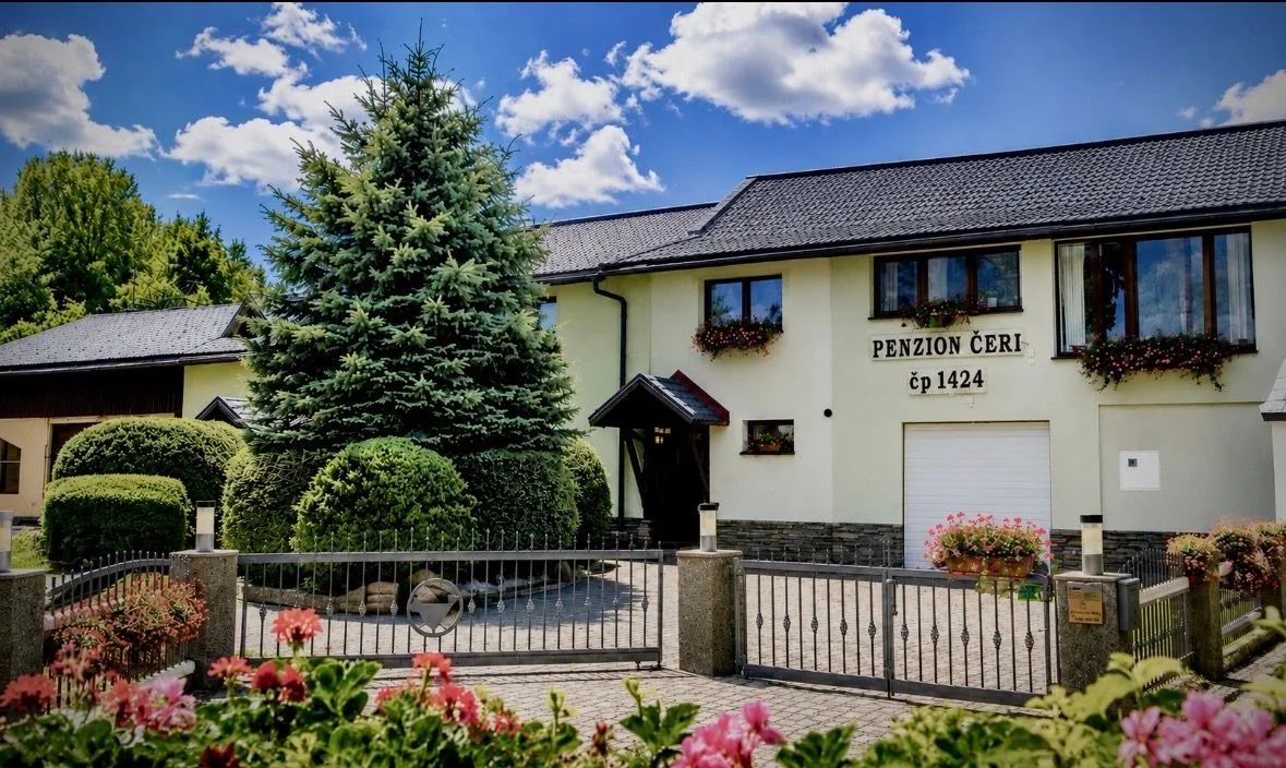 Pension Čeri — PENZIÓN v obci Vrchlabí