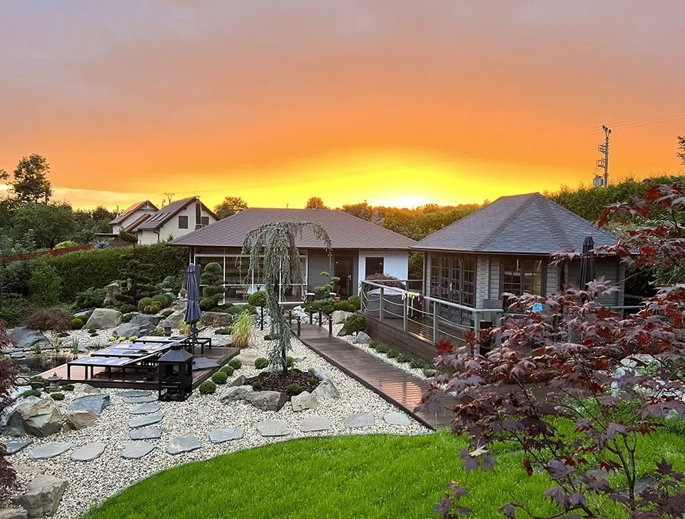 MeTime Places at ChillResort